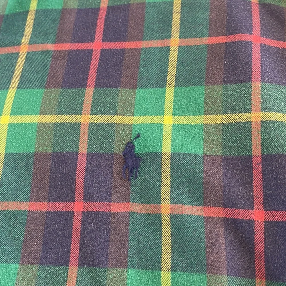 Ralph Lauren performance long sleeve button down shirt - Picture 3 of 3